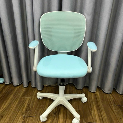 Ghế học sinh chống gù trẻ em Kid Chair Tundo hiện đại (3 màu)