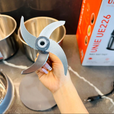 Máy Xay Thịt Cao Cấp Unie UE-226 (UE226)  , 2 Cối Inox, Có Lưỡi Bóc Hành Tỏi, Hàng Chính Hãng