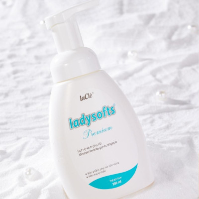 Bọt rửa phụ khoa phụ nữ Ladysofts Premium Laclé 250ml hỗ trợ dưỡng ẩm, làm sạch, cân bằng pH - Lady & Men Viet Nam