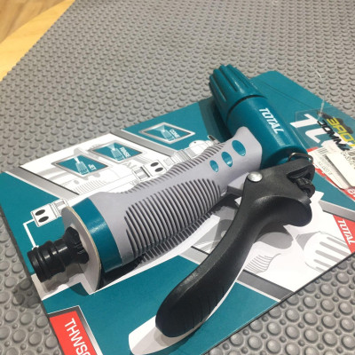 ĐẦU PHUN NƯỚC 1 TIA BẰNG NHỰA TOTAL THWS010301 - HÀNG CHÍNH HÃNG