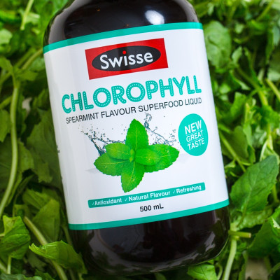 Nước diệp lục cô đặc Úc Swisse Chlorophyll hỗ trợ làm chậm quá trình lão hóa, cải thiện sức khỏe da, tăng cường sức khỏe chung- OZ Slim Store