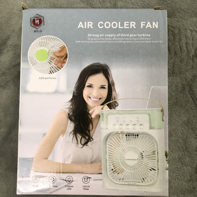 Quạt Hơi Nước Mini, Quạt Phun Sương Mini, Quạt Để Bàn 3 Chế Độ Tích Hợp Đèn Led Và Hẹn Giờ Sử Dụng, Màu Ngẫu Nhiên - Hàng Chính Hãng