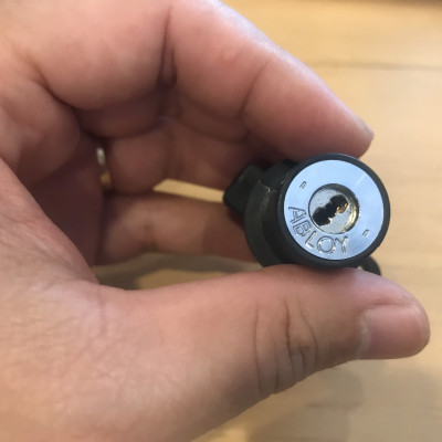 Khóa cổ chống trộm, chống bẻ khóa, chống vam, chống đoản cho Yamaha Z125 - YA Z125