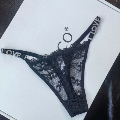Quần lót lọt khe lộ cạp quần lót My Love