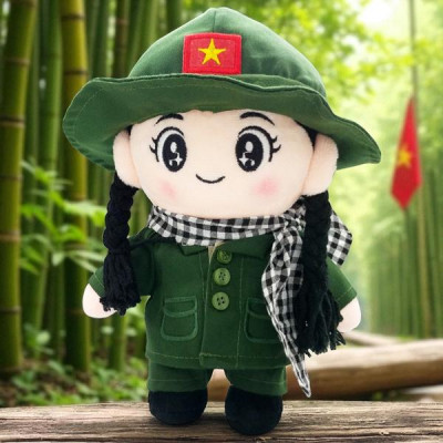 Gấu Bông Đồng Chí Nữ Thanh Niên Xung Phong 25 cm - ZooZoo