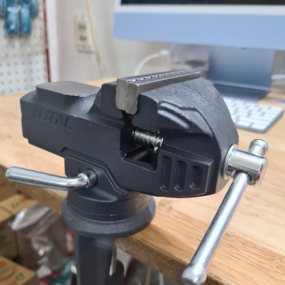 Ê TÔ KẸP 60MM TOTAL THT6126 - HÀNG CHÍNH HÃNG