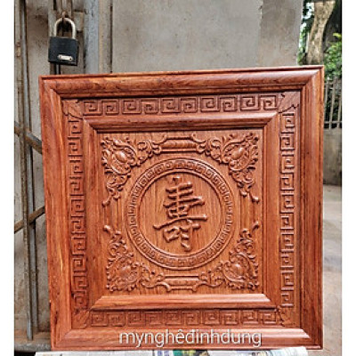 Tranh chữ thọ bằng gỗ hương đá mặt tròn 61×61×4cm