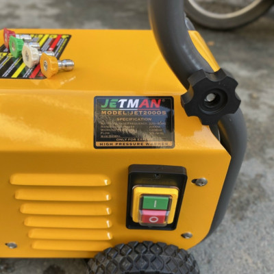 Máy rửa xe chỉnh áp cao cấp 2000W Jetman JET2000S New (tặng bộ 3 khớp nối Tolsen 57120)