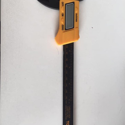 THƯỚC KẸP NHỰA MÀN HÌNH SỐ 150mm TOLSEN 35052 - HÀNG CHÍNH HÃNG