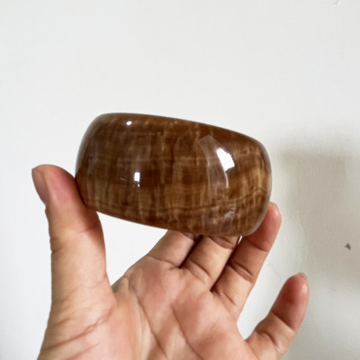 Vòng tay cẩm thạch màu vàng ngọc thật cho mệnh Kim và Thổ cao 2.7-3cm (nhiều size) vongtaymenhkim