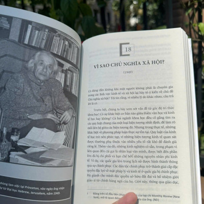 (Bìa cứng) TỪ NHỮNG NĂM SAU CỦA ĐỜI TÔI -  Albert Einstein – IRED Books