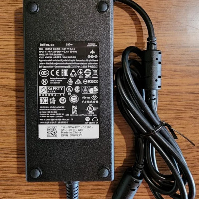 Sạc cho laptop Dell Workstation Precision 7510 Adapter 19.5V-9.23A hàng nhập khẩu.