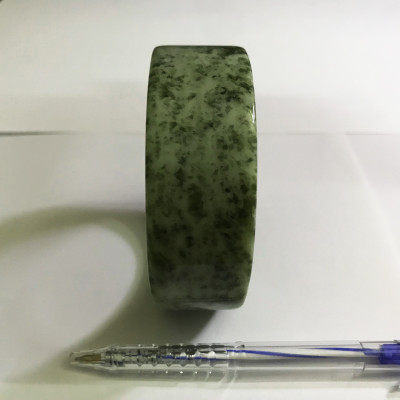 Vòng tay cẩm thạch vuông cho nam bản cao từ 2.5 đến 2.8 cm. VONGTAYNAMDACAMTHACH