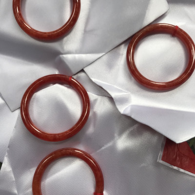 Vòng Cẩm Thạch Đỏ Đẹp A Ni 52mm x chột 7,8mm màu đỏ bông tươi sáng bóng đẹp nữ 52kg - 56kg đeo mệnh hỏa mệnh thổ đeo xuất sắc đẹp món quà tặng ý nghĩa ạ