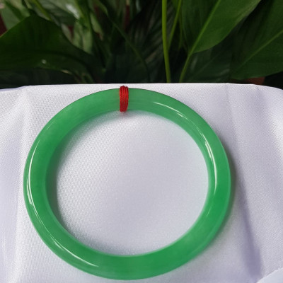 Vòng cẩm thạch Mới Lý T 54mm x 7,2mm Vòng màu xanh nhẹ nhàng bóng đẹp nữ mệnh Mộc mệnh Hỏa mệnh Thủy ạ Nữ 53kg - 60kg đeo đẹp