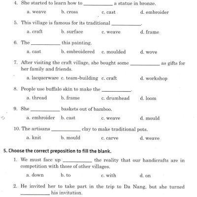 700 Câu Trắc Nghiệm Tiếng Anh 9 (Không Đáp Án)