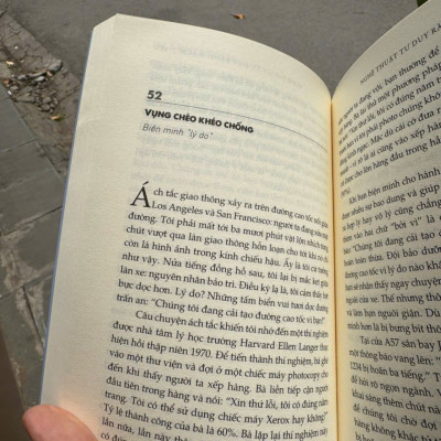 NGHỆ THUẬT TƯ DUY RÀNH MẠCH - 99 Lỗi Tư Duy Cần Tránh - Rolf Dobelli - Minh Thi dịch - Nhã Nam