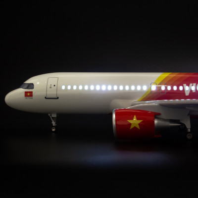 Mô hình máy bay Vietjet Air Airbus A320 lắp ráp có đèn 47cm MBMH46