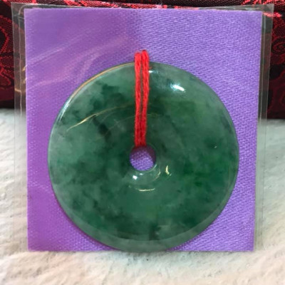 MẶT DÂY CHUYỀN ĐỒNG ĐIẾU HAY ĐỒNG TIỀN SIZE TO ĐÁ NGỌC CẨM THẠCH  SIZE LỚN 43MM X DẦY 5MM MÀU XANH NGỌC ĐẬM  100% ĐÁ TỰ NHIÊN BỌC LÀM MẶT DÂY CHUYỀN ĐẸP LẮM Ạ