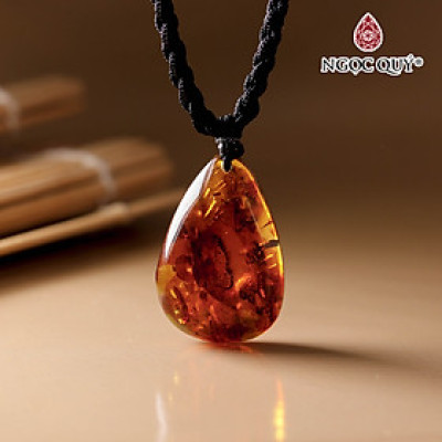Mặt dây chuyền giọt nước hổ phách  27x18mm - Ngọc Quý