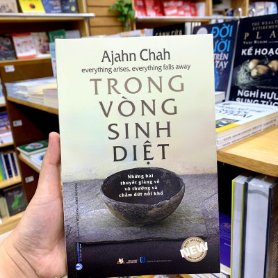 Trong Vòng Sinh Diệt (Tái Bản 2023)