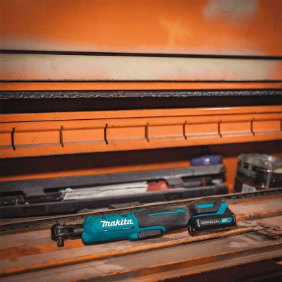 MÁY SIẾT BULONG XUYÊN TÂM (60 N.M) MAKITA WR100DZ (KHÔNG KÈM PIN VÀ ĐẾ SẠC) - HÀNG CHÍNH HÃNG