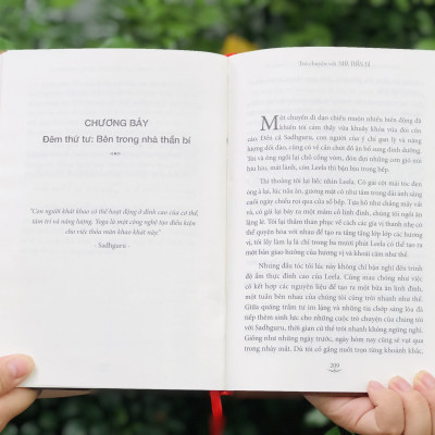 Sách Trò Chuyện Với Nhà Thần Bí ( Midnight With The Mystic ) + Bộ Thẻ Ảnh Sahguru - Sách Tôn Giáo Tâm Linh, Nghệ Thuật Sống - Hiệu Sách Genbooks, Bìa Cứng In Màu