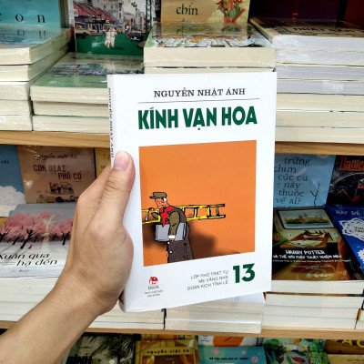 Kính Vạn Hoa - Tập 13: Lớp Phó Trật Tự - Mẹ Vắng Nhà - Đoàn Kịch Tỉnh Lẻ (Tái Bản 2022)