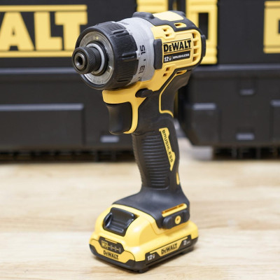 THÂN MÁY VẶN VÍT CẦM TAY 12V/BL DEWALT DCF601N- HÀNG CHÍNH HÃNG