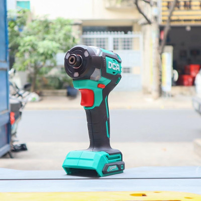 MÁY SIẾT VÍT KHÔNG CHỔI THAN DÙNG PIN DCA ADPL208Z (KHÔNG KÈM PIN VÀ SẠC) - HÀNG CHÍNH HÃNG