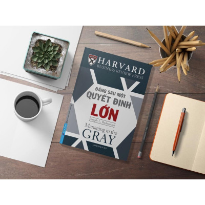 Combo Đằng sau một quyết định lớn + Nghĩ giàu và làm giàu - First News