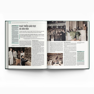 Sách - Hồ Chí Minh - Tiểu Sử Bằng Hình - Bìa Cứng