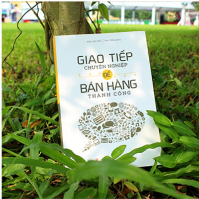 Combo Sách - Giao Tiếp Chuyên Nghiệp Để Bán Hàng Thành Công: Những Cấm Kị Khi Giao Tiếp Với Khách Hàng (TB)+Khéo Ăn Nói Sẽ Có Được Thiên Hạ (TB)+9 Bài Học Về Tài Ăn Nói Trong Bán Hàng(TB)+Giao Tiếp Chuyên Nghiệp Để Bán Hàng Thành Công (TB) (MinhLongBooks)