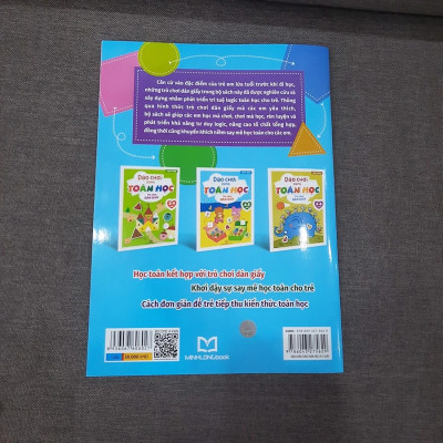 Sách: Dạo Chơi Cùng Toán Học - Trò Chơi Dán Giấy (4-5 tuổi)