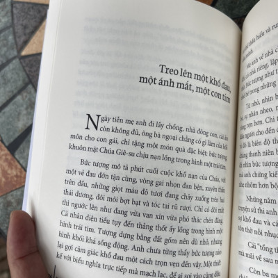 NGANG QUA VƯỜN CÂY DẦU - Nguyễn Thiện Bản – Nxb Tổng hợp Tp Hồ Chí Minh (bìa mềm)