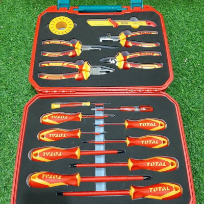 BỘ 19 CÔNG CỤ CÁCH ĐIỆN TOTAL THKITH1901 - HÀNG CHÍNH HÃNG