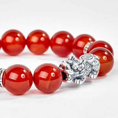 Vòng tay đá thiên nhiên phối charm tỳ hưu bạc size hạt 12mm Ngọc Quý Gemstones