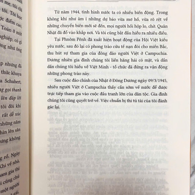Combo Hồi Ký Nguyễn Thị Bình,Gia Đình, Bạn Bè Và Đất Nước (Bìa Cứng) + Thành Phố Hồ Chí Minh,Giờ Khắc Số 0