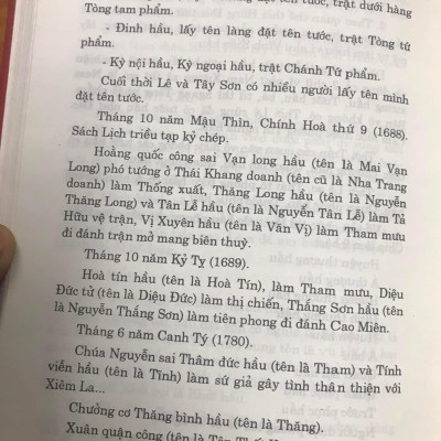 [bìa cứng] Từ Điển Chức Quan Việt Nam - Đỗ Văn Ninh