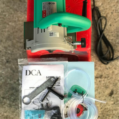 MÁY CẮT ĐÁ 110MM 1240W DCA AZE02-110 - HÀNG CHÍNH HÃNG