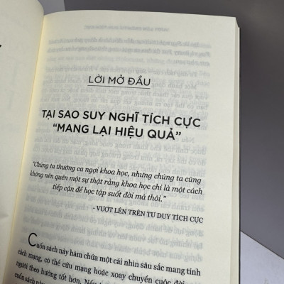 VƯỢT LÊN TRÊN TƯ DUY TÍCH CỰC: BIẾN SUY NGHĨ THÀNH HÀNH ĐỘNG (Lời Mở Đầu Của Tác Giả Mitch Horowitz Một Ấn Phẩm Của Quỹ Napoleon Hill) - Nhiều Tác Giả - Ngô Khiết dịch - Tân Việt Books