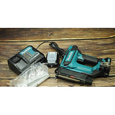 MÁY BẮN ĐINH DÙNG PIN 12V (120 CÁI) MAKITA PT354DSAJ (1 SẠC NHANH 2 PIN 12V/ 2.0AH THÙNG MAKPAC) - HÀNG CHÍNH HÃNG