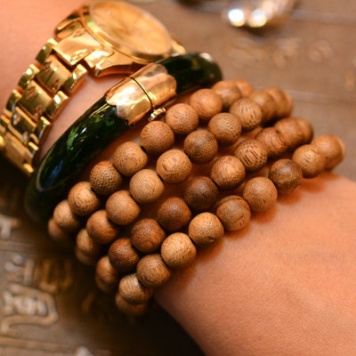 Chuỗi tràng 108 hạt 8 li Trầm Hương tốc xí Khánh Hòa