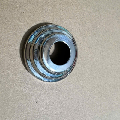 Chụp Đế Trụ Lan Can Cầu Thang Phi 19-25-38-51 Inox 304 KB-975