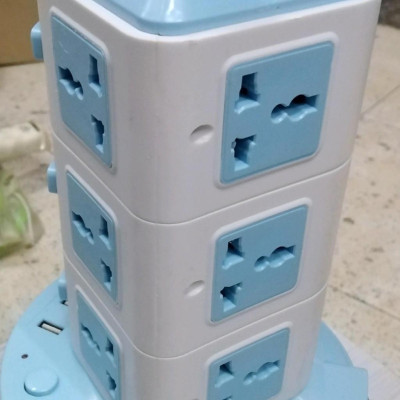 Ổ điện đa năng 3 tầng, có 12 lỗ cắm và 3 cổng usb, có công tắc bật tắt mỗi tầng, thích hợp mọi loại phích cắm khác nhau - Hàng chính hãng