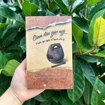 Sách - Chạm đến giác ngộ - Bhante Panna Supato - Vĩnh Nghiêm Books