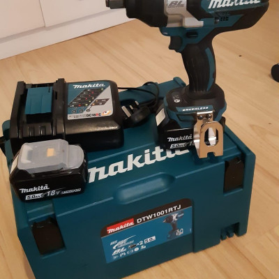 MÁY SIẾT BULONG DÙNG PIN 18V (19MM) MAKITA DTW1001RTJ (02 PIN LI-ON 18V/5.0AH 01 ĐẾ SẠC NHANH 01 THÙNG MAKPAC) - HÀNG CHÍNH HÃNG