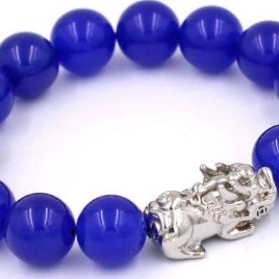 Chuỗi đeo tay thạch anh xanh dương 12 ly - cẩn Tỳ Hưu inox VTAXDTHT12 - hợp mệnh Mộc, mệnh Thủy