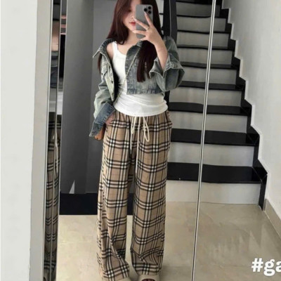 Quần suông kẻ, hàng quảng châu, chất vải mềm mịn, Quần ống rộng kiểu dáng trẻ trung, phù hợp nhiều lứa tuổi, từ 40-65kg