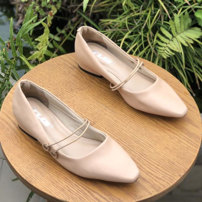 Giày nữ 1 phân hot trend  trẻ trung năng động 21018